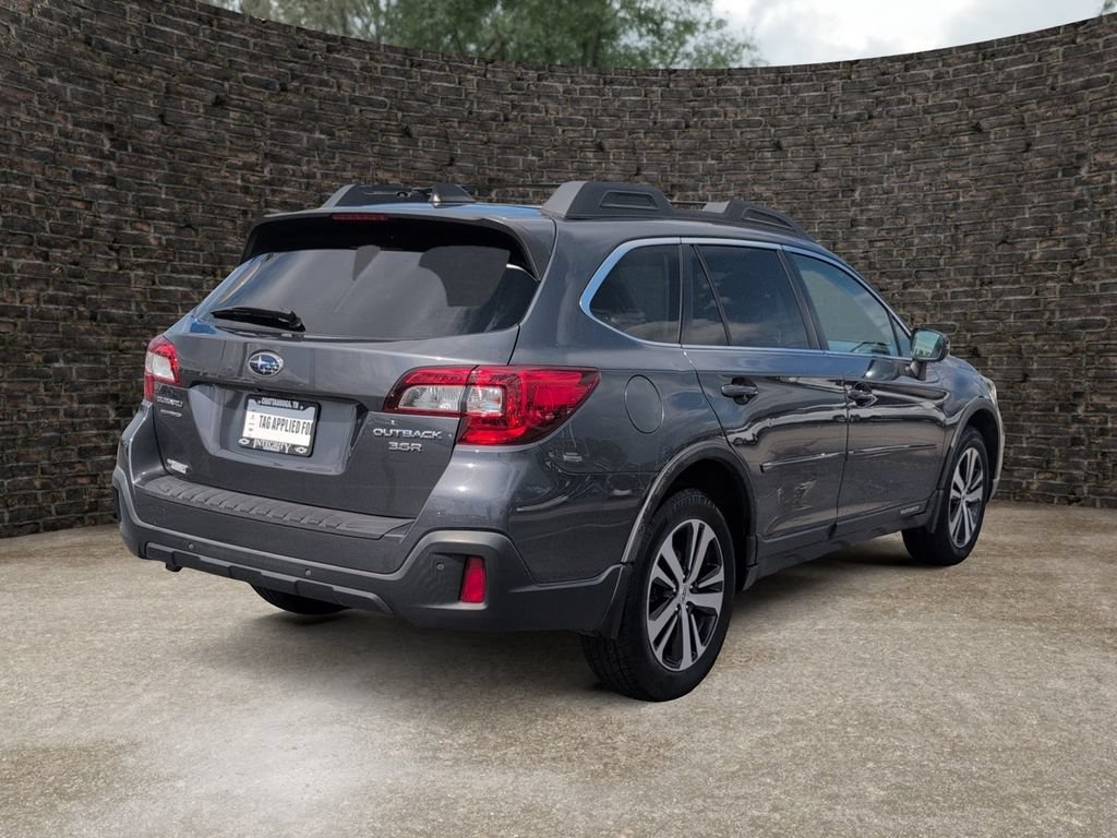 Used 2019 Subaru Outback 3.6R Limited w/ Popular Package #2 AWD/4WD image 7