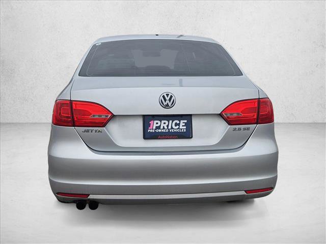 Used 2012 Volkswagen Jetta SE image 4
