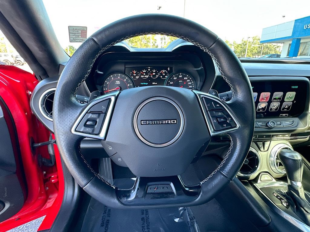 Used 2017 Chevrolet Camaro SS image 12