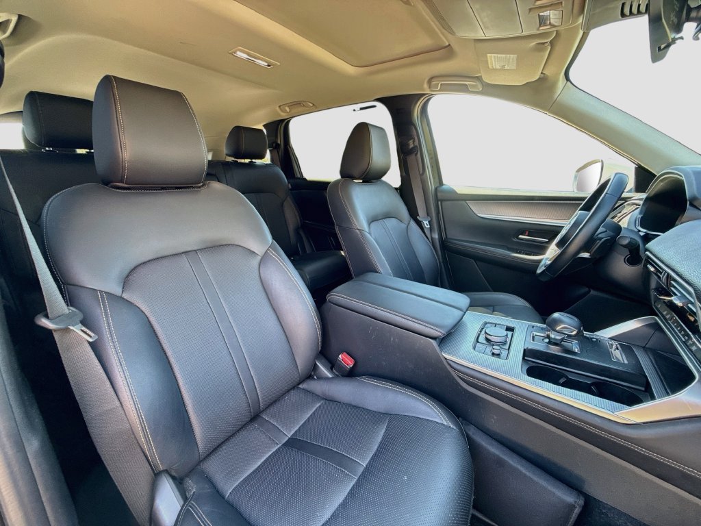 Used 2024 MAZDA CX-90 Plug-In Hybrid w/ Preferred AWD/4WD image 35