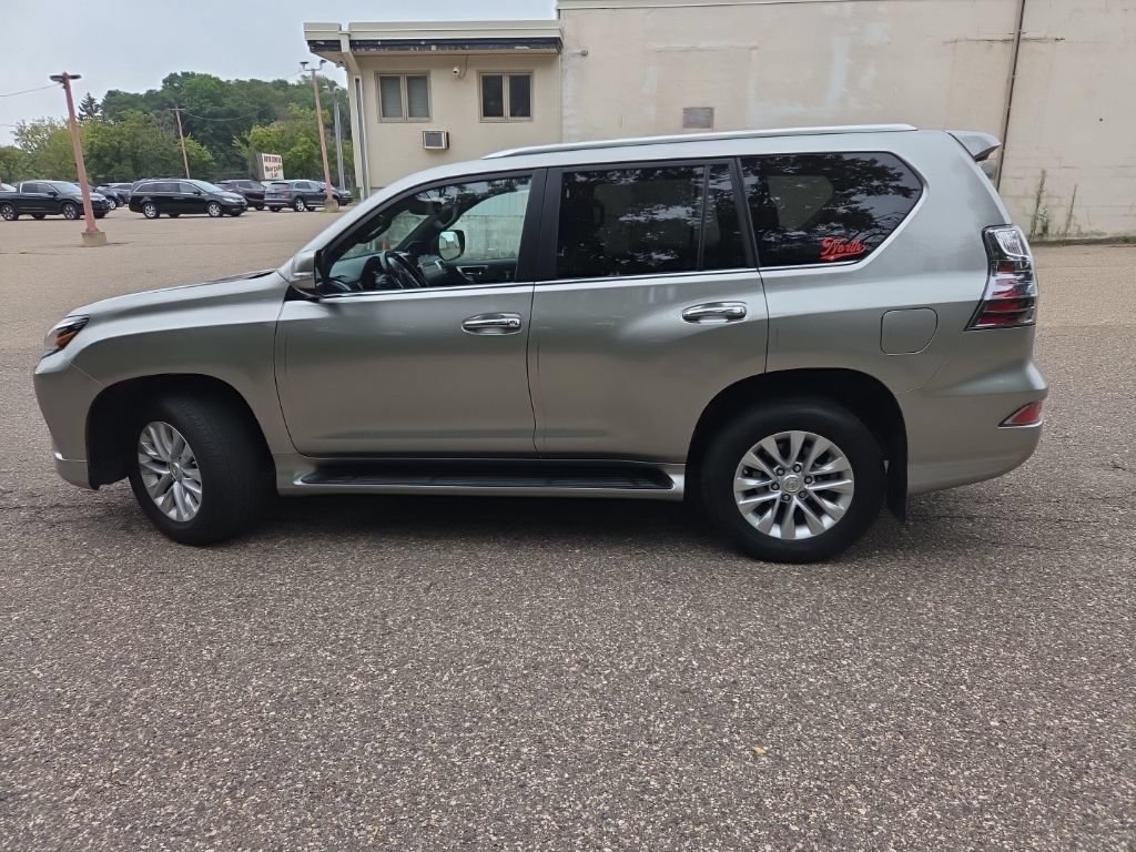 Used 2021 Lexus GX 460 Premium w/ Premium Package AWD/4WD image 6