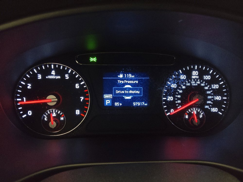 Used 2020 Kia Sorento LX w/ LX I4 Convenience Package FWD image 23