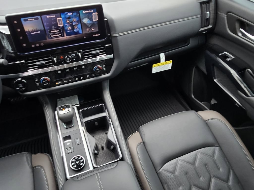New 2026 Nissan Pathfinder SL w/ SL Premium Package image 13
