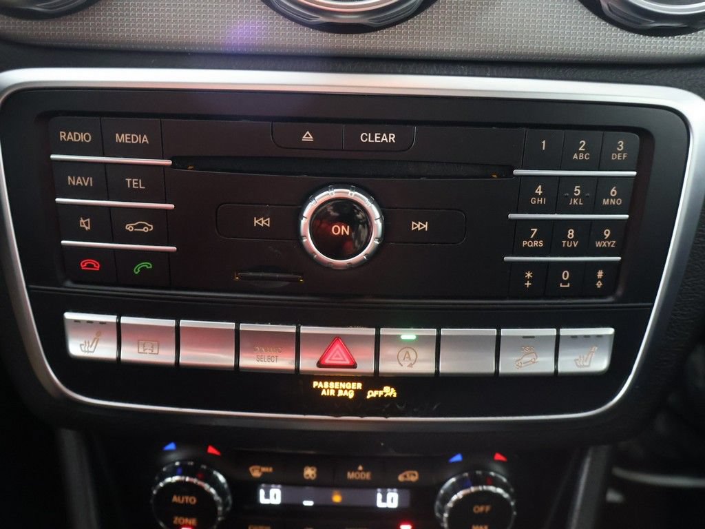 Used 2019 Mercedes-Benz GLA 250 4MATIC image 43