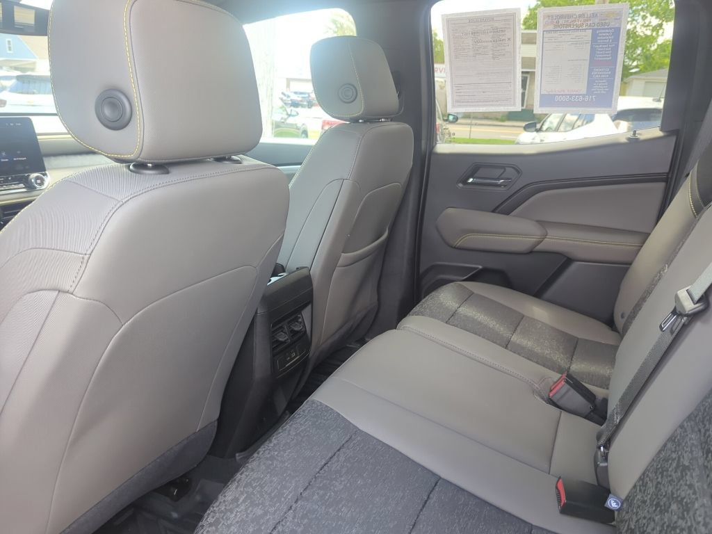 Certified 2024 Chevrolet Colorado ZR2 AWD/4WD image 19
