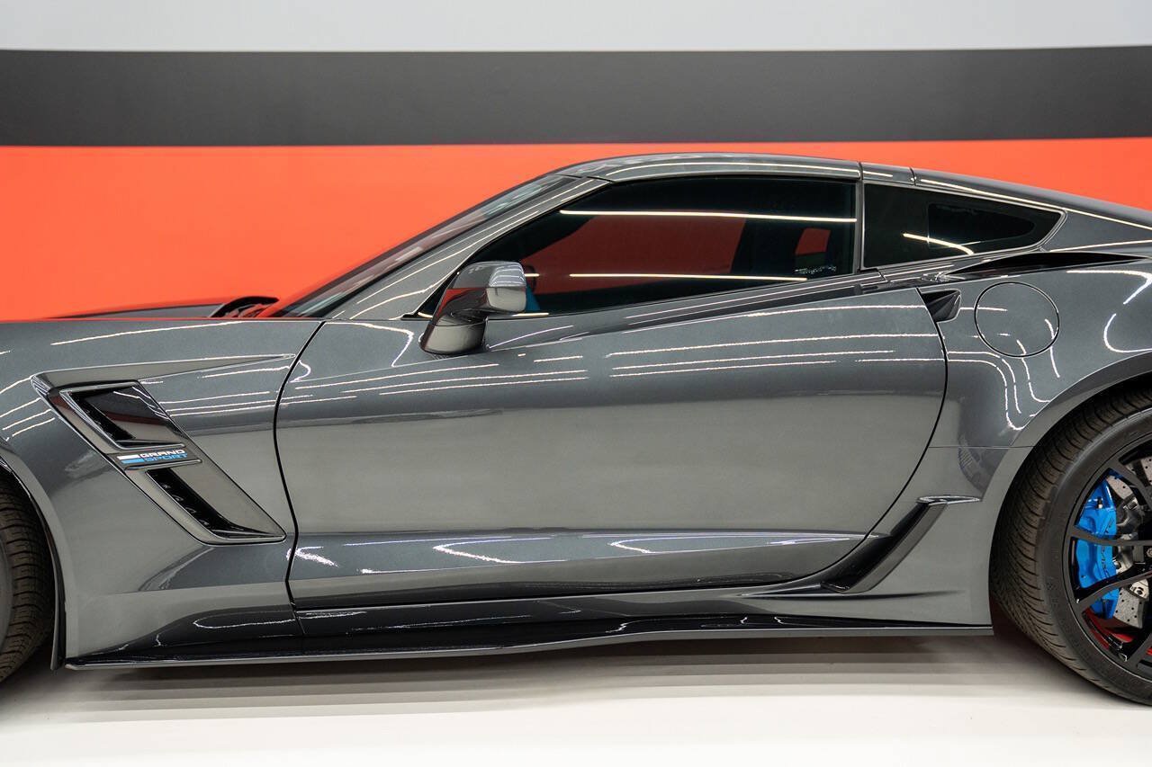 Used 2017 Chevrolet Corvette Grand Sport RWD image 23