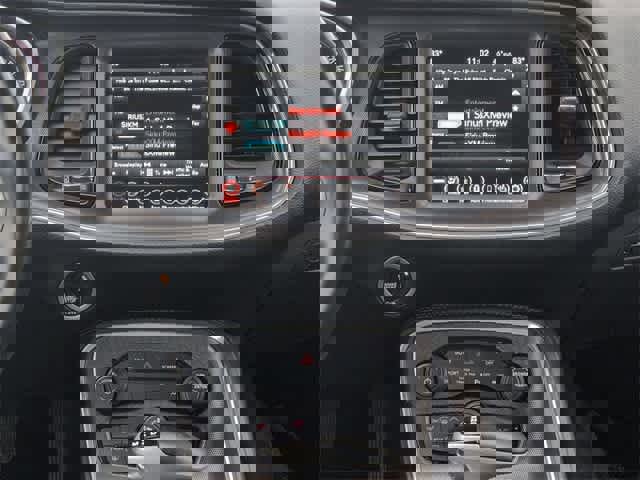 Used 2018 Dodge Challenger GT w/ Driver Convenience Group image 27