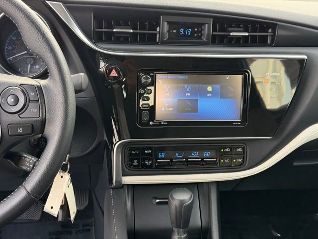Used 2018 Toyota Corolla iM image 15
