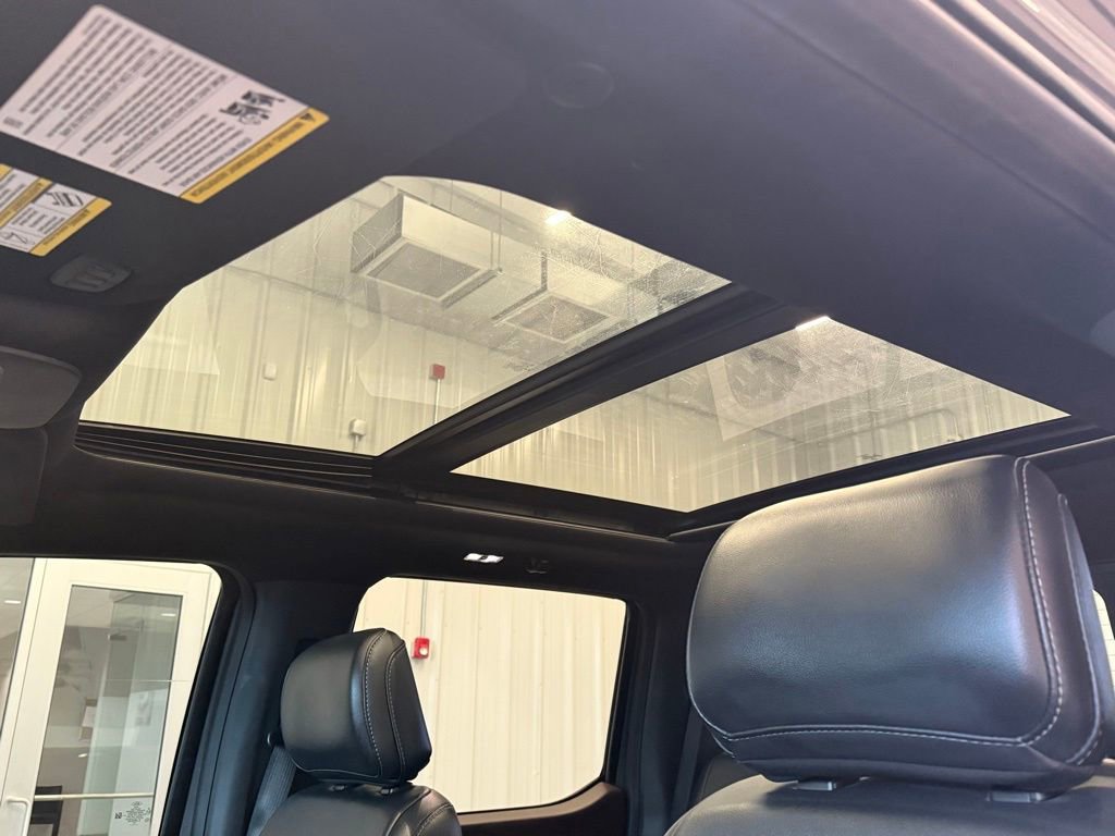 Used 2021 Ford F150 Lariat w/ Equipment Group 502A High image 17