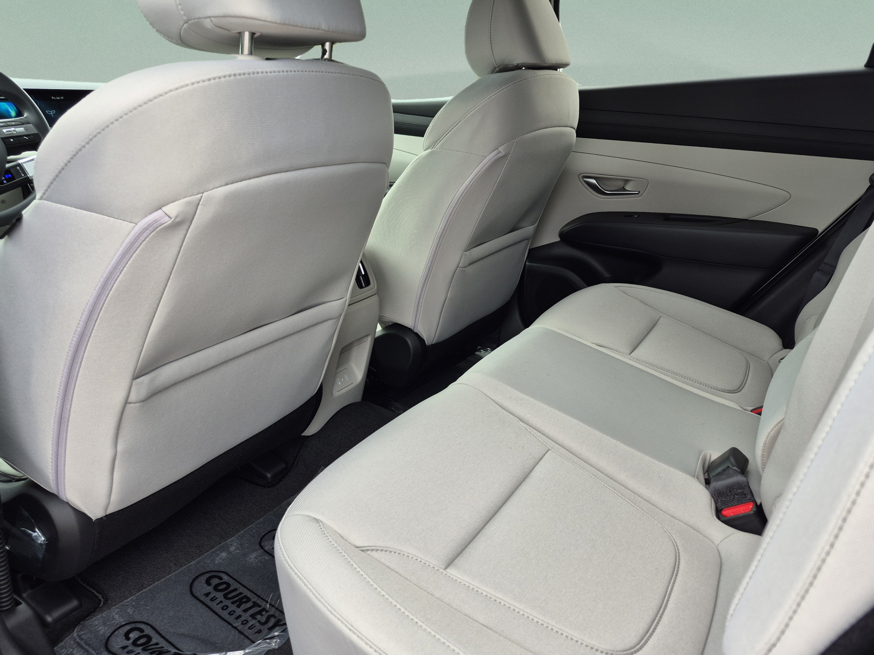 New 2026 Hyundai Tucson SEL AWD/4WD image 16