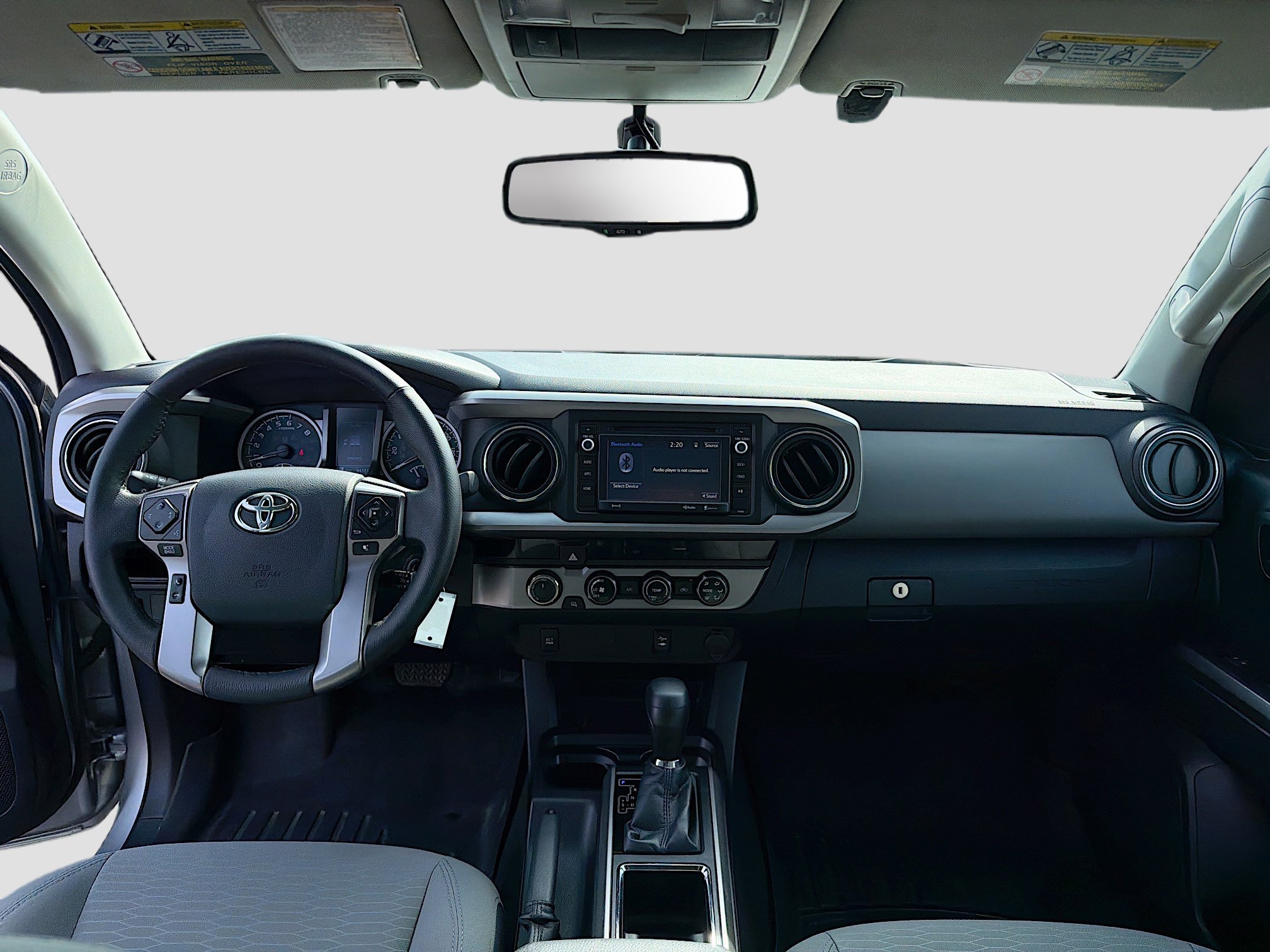 Used 2017 Toyota Tacoma SR5 w/ Tow Package image 3