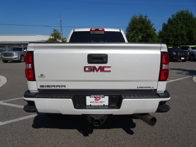 Used 2019 GMC Sierra 2500 Denali w/ Duramax Plus Package AWD/4WD image 5