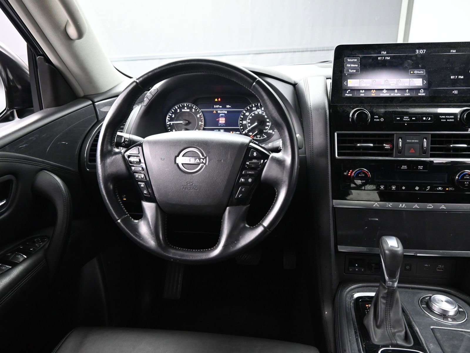 Used 2021 Nissan Armada SV image 12