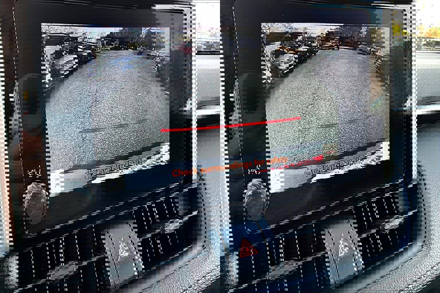 Used 2025 Toyota RAV4 XLE image 20