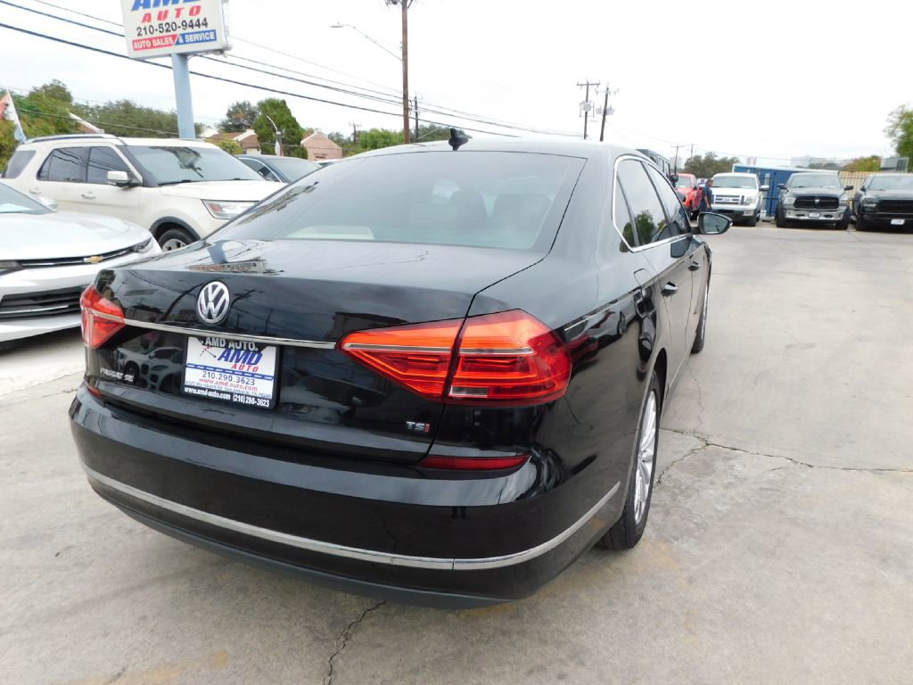 Used 2016 Volkswagen Passat 1.8T SE w/ Lighting Package (P06) image 7