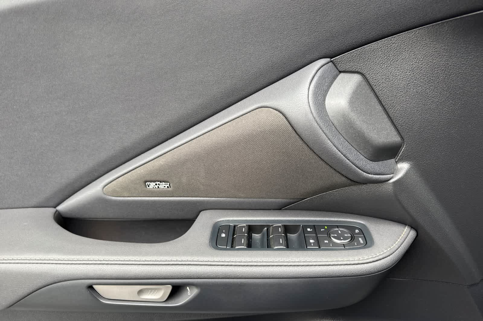 Certified 2025 Lexus TX 500h AWD image 12