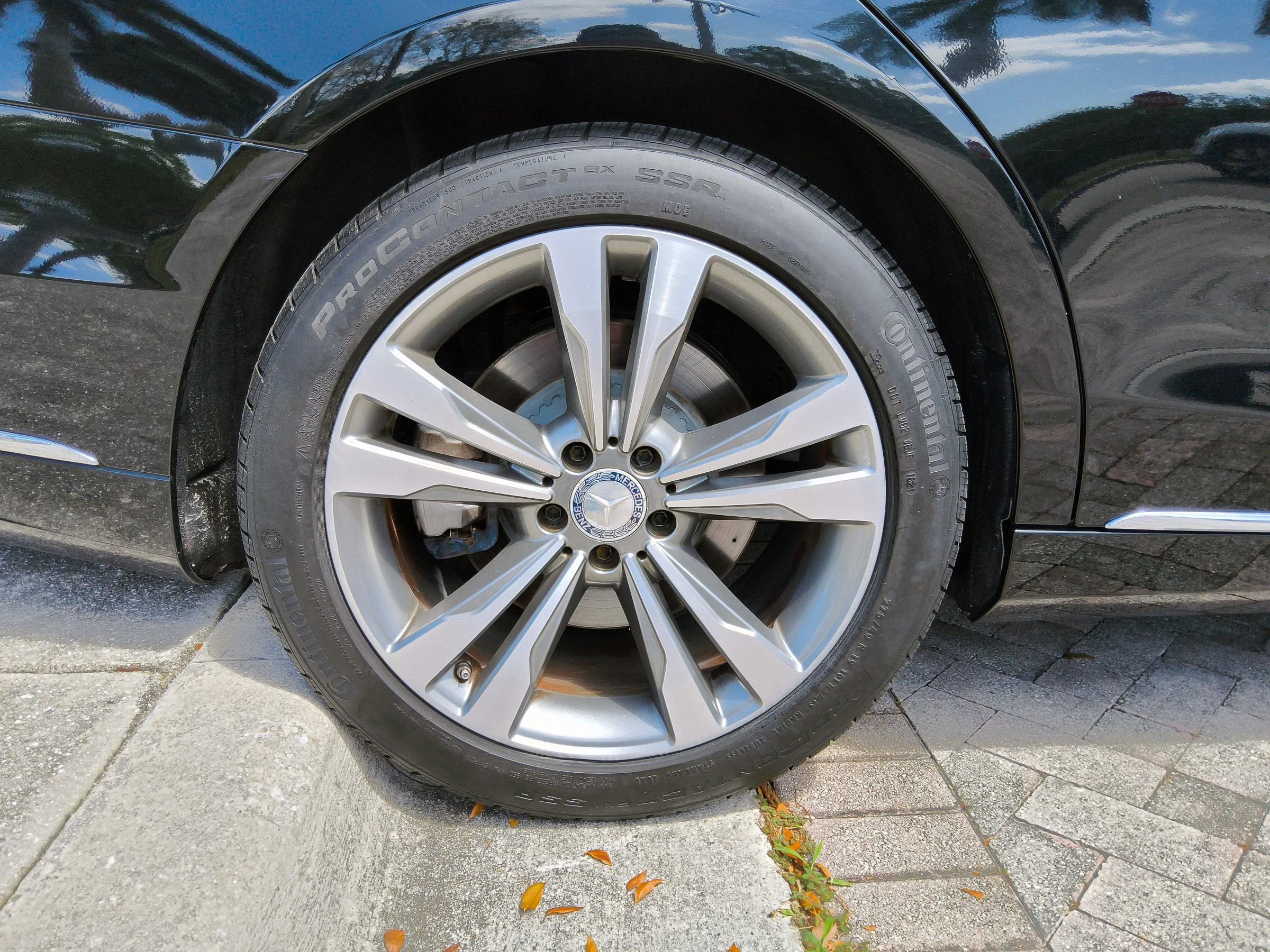 Used 2015 Mercedes-Benz S 550 Sedan image 51