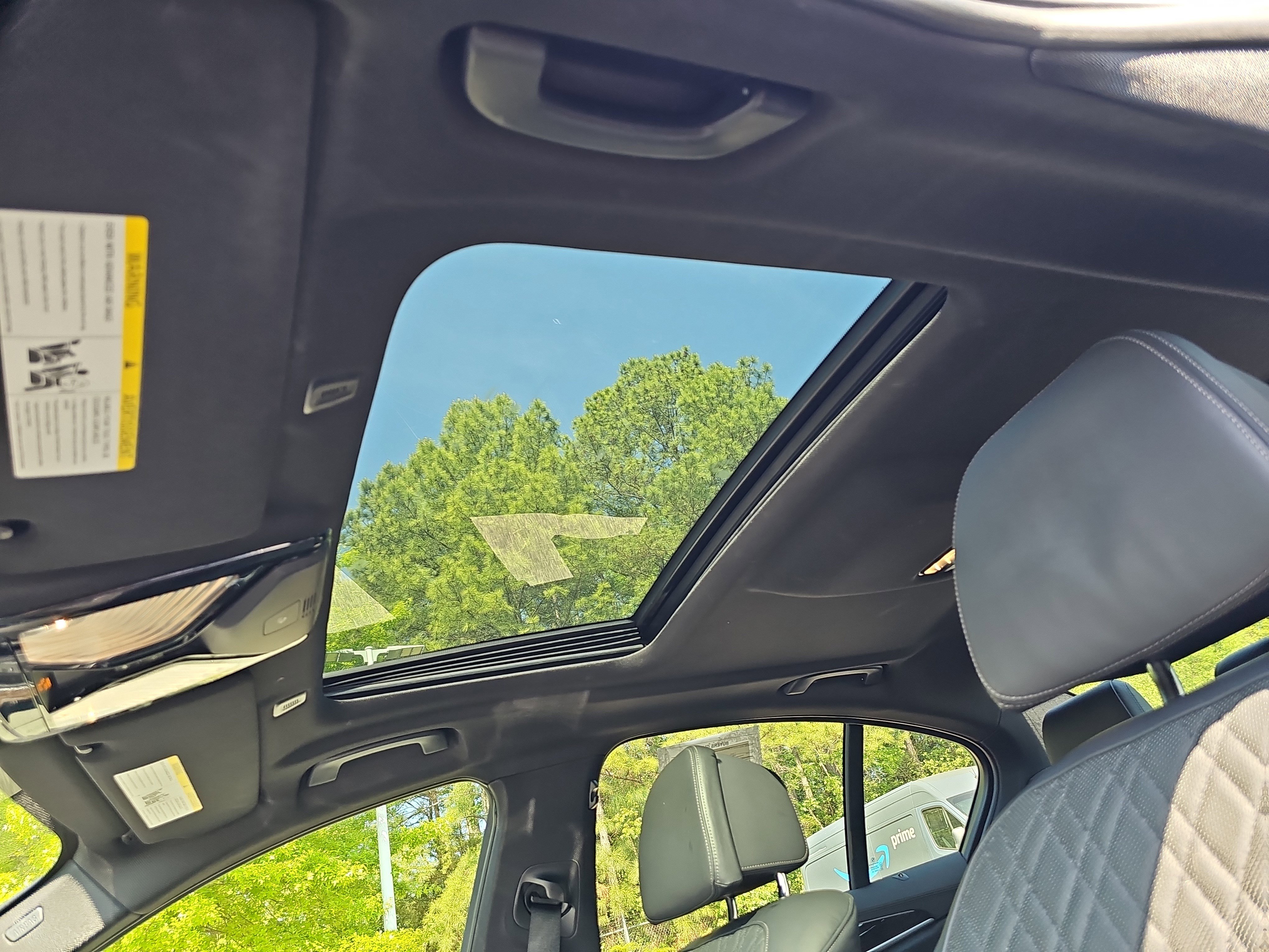 Used 2018 BMW M550i xDrive w/ Driving Assistance Package image 31