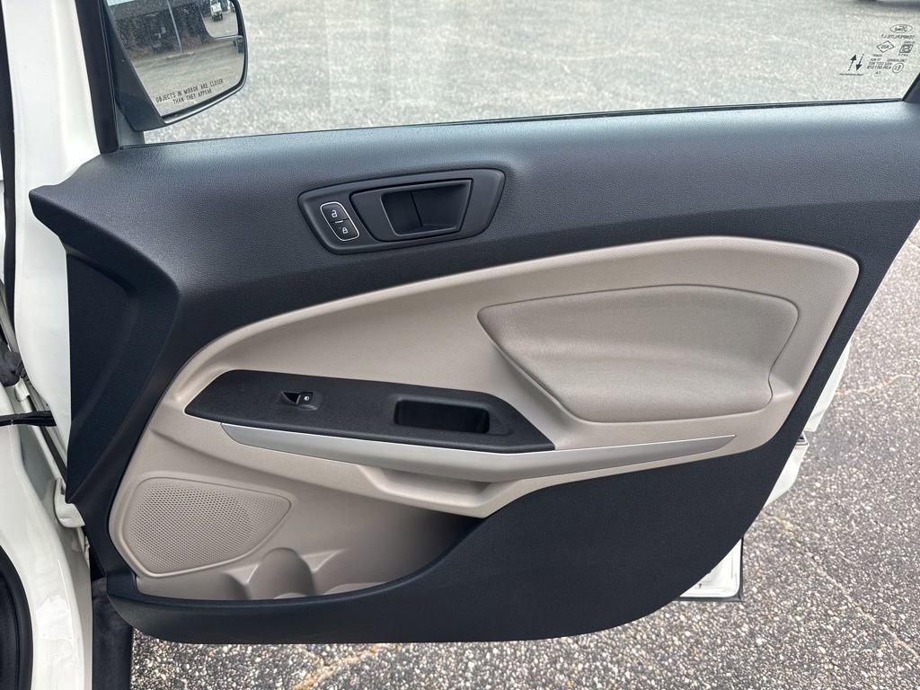 Used 2020 Ford EcoSport S image 24