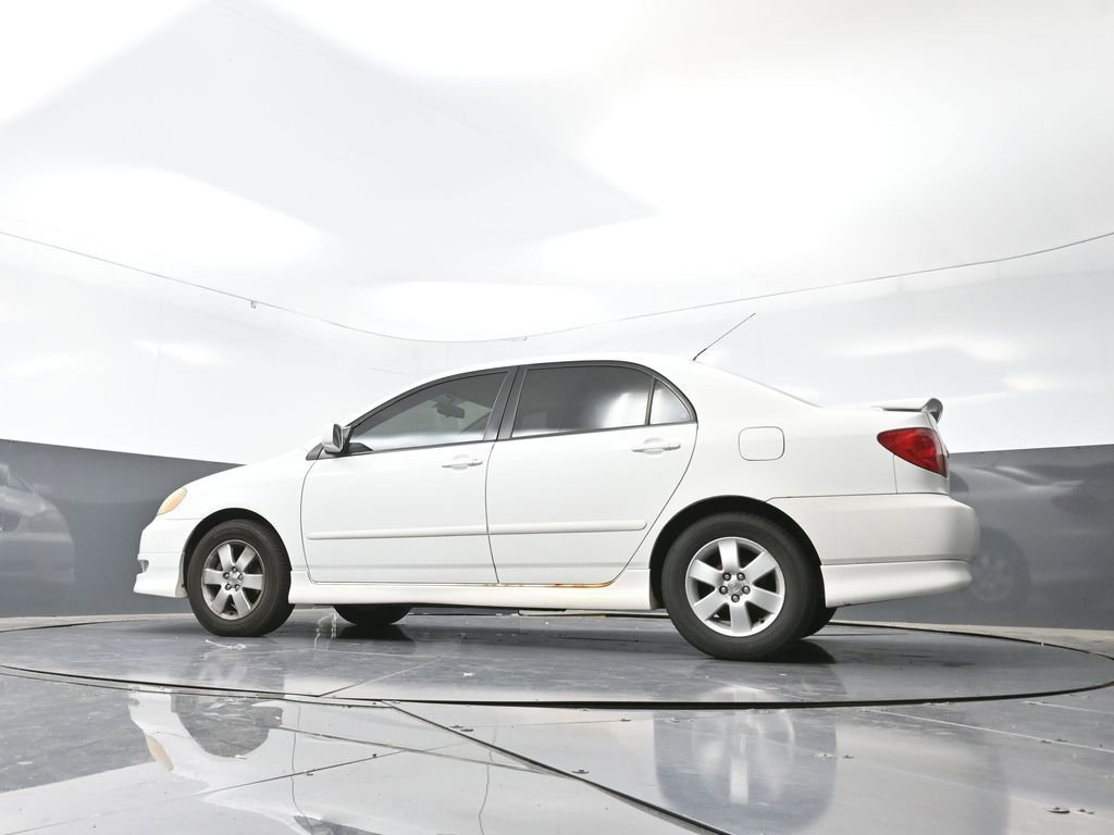 Used 2005 Toyota Corolla CE image 27