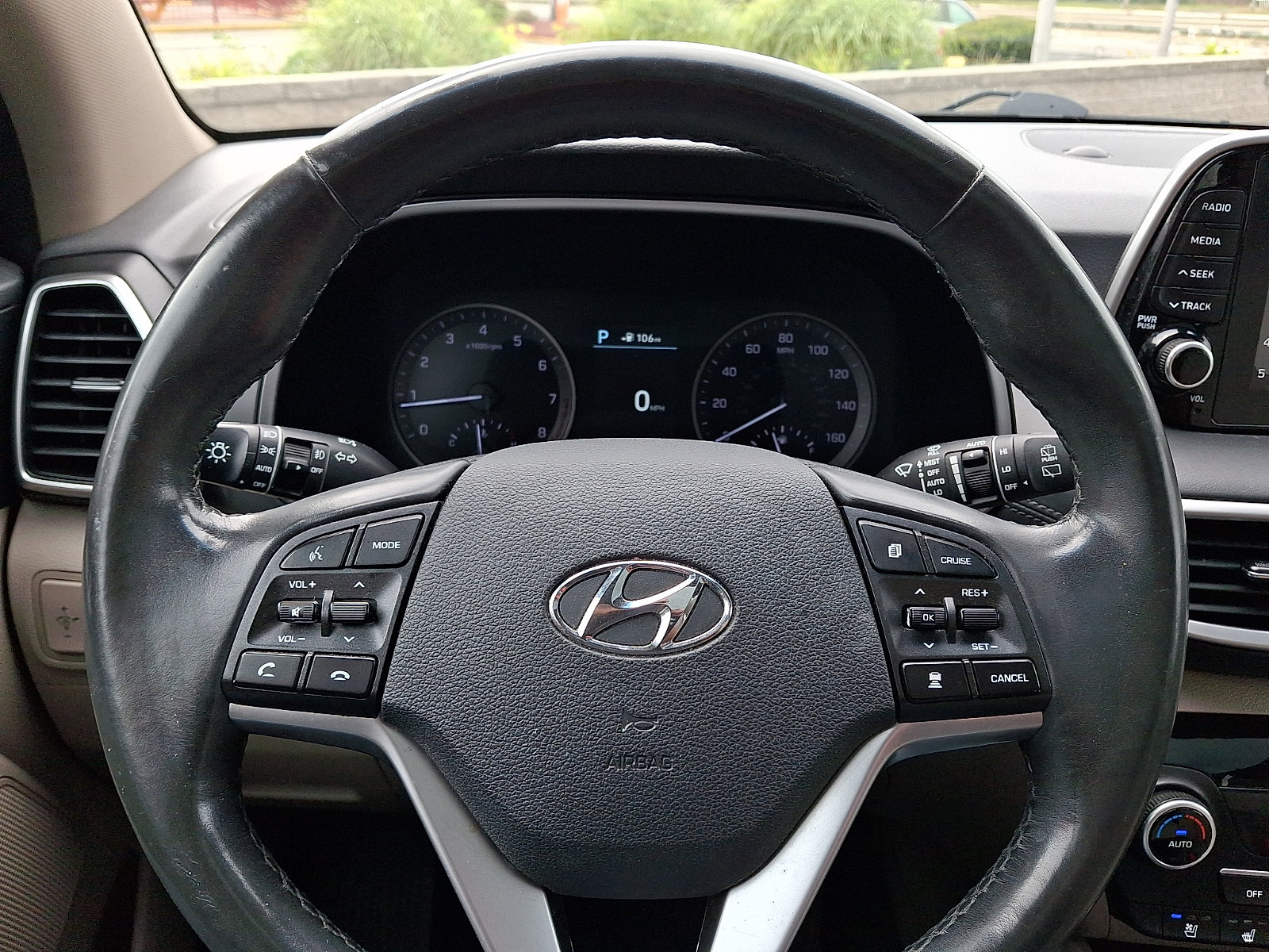 Used 2019 Hyundai Tucson Ultimate w/ Cargo Package FWD image 22