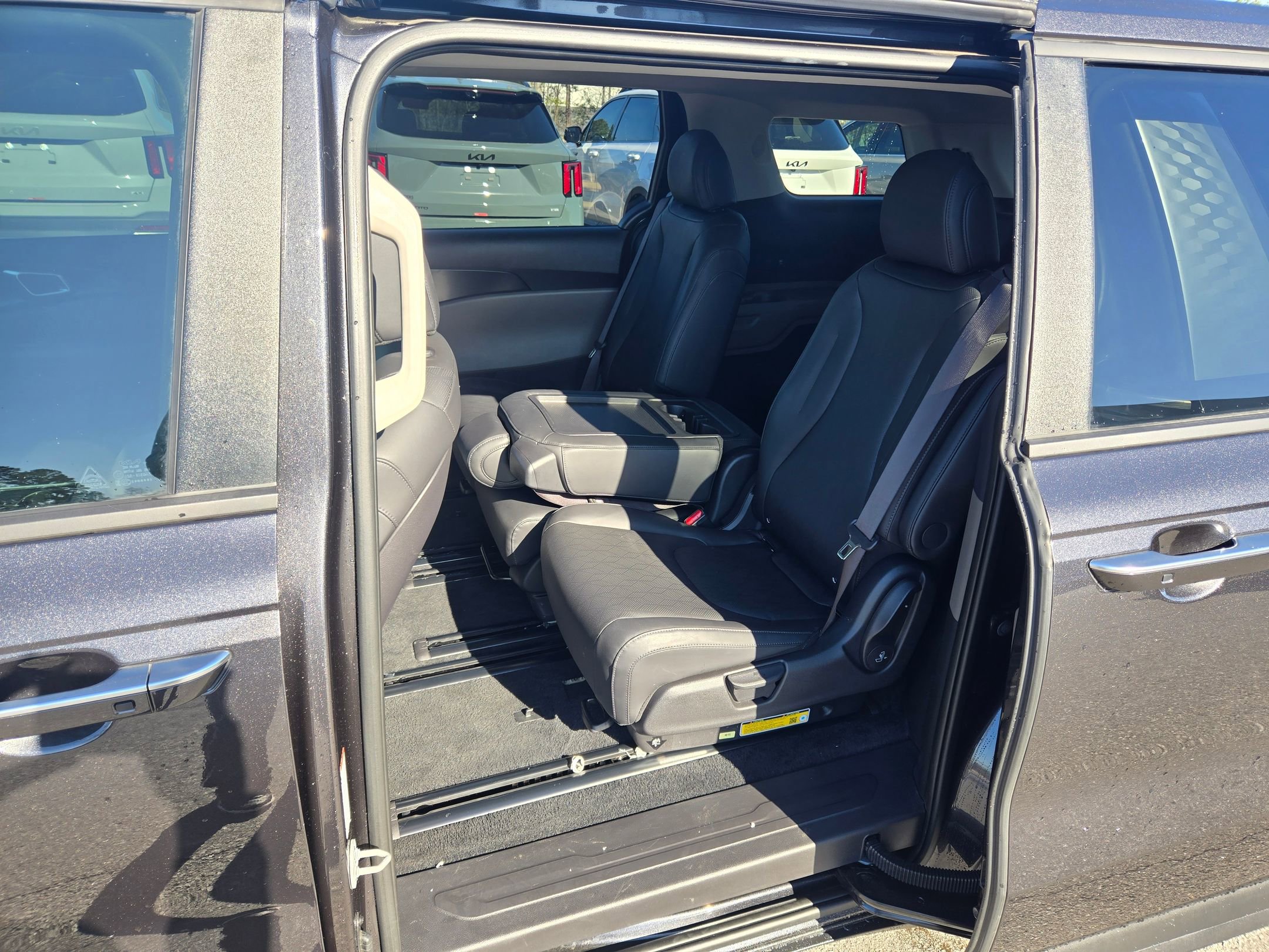 Certified 2025 Kia Carnival image 31