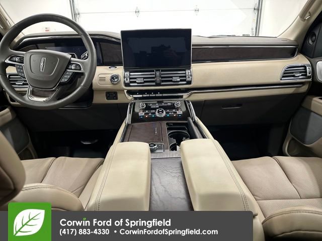 Used 2024 Lincoln Navigator Reserve image 20