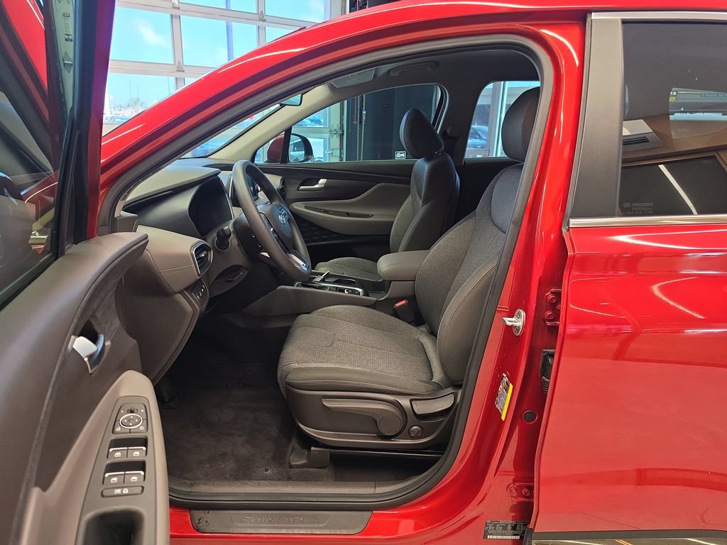 Used 2019 Hyundai Santa Fe SE FWD image 13