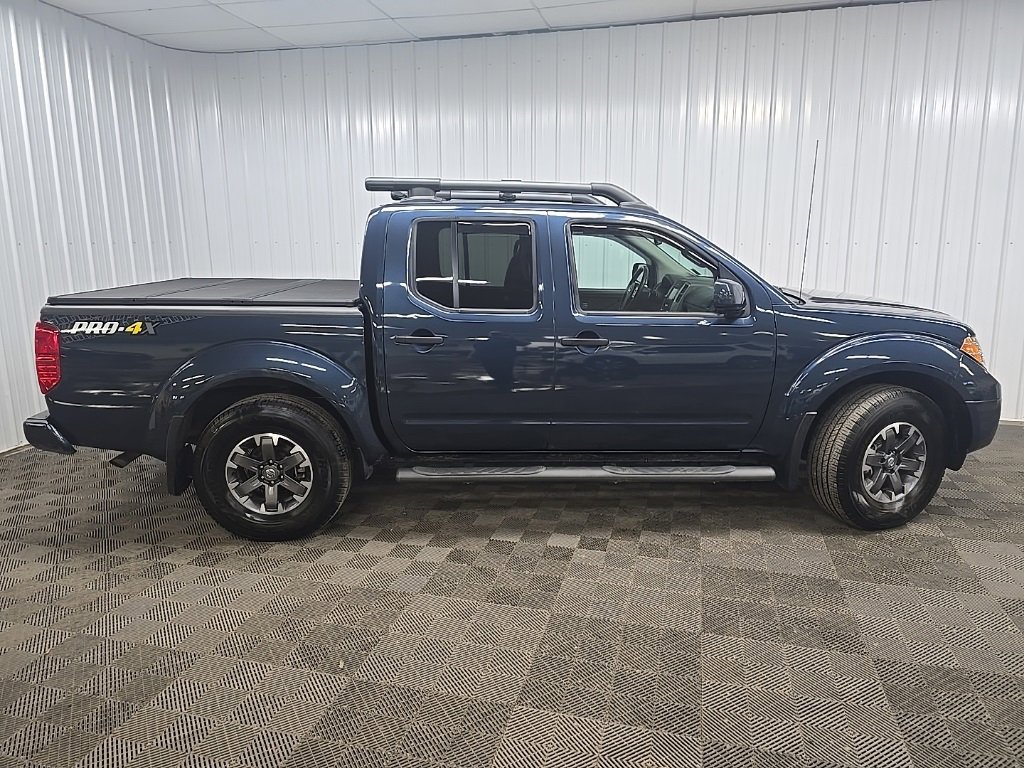Used 2020 Nissan Frontier PRO-4X w/ Pro-4x Utility Package image 2