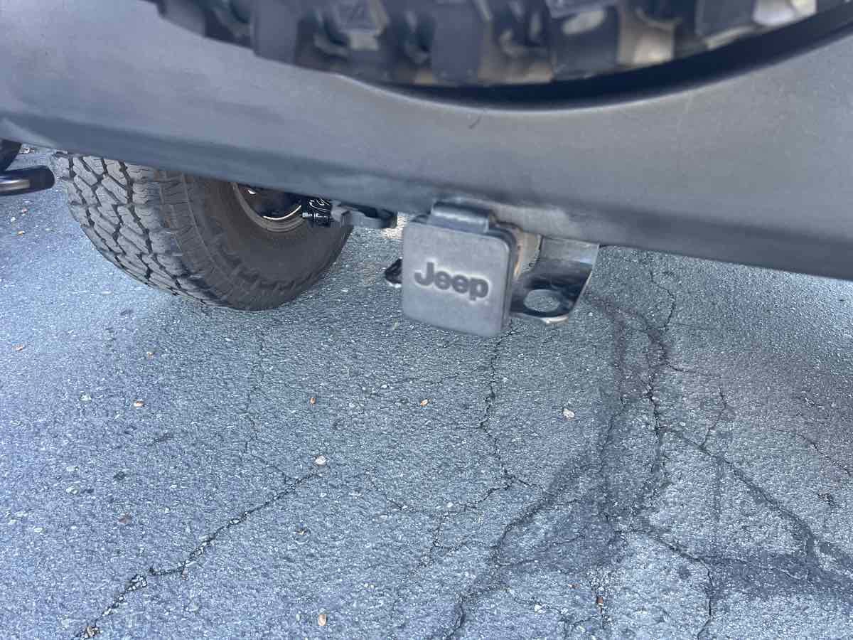 Used 2013 Jeep Wrangler Unlimited Sport image 19