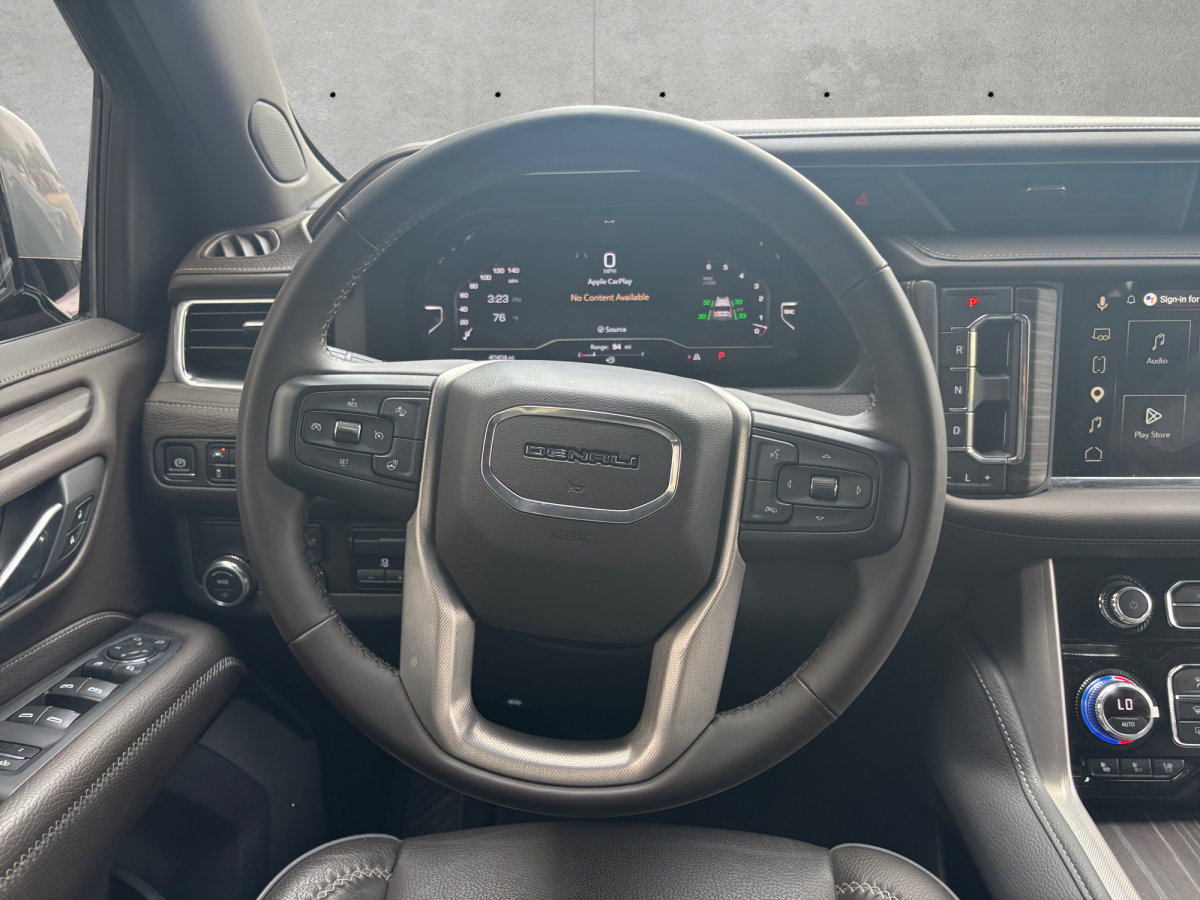 Used 2023 GMC Yukon XL Denali w/ Max Trailering Package RWD image 25
