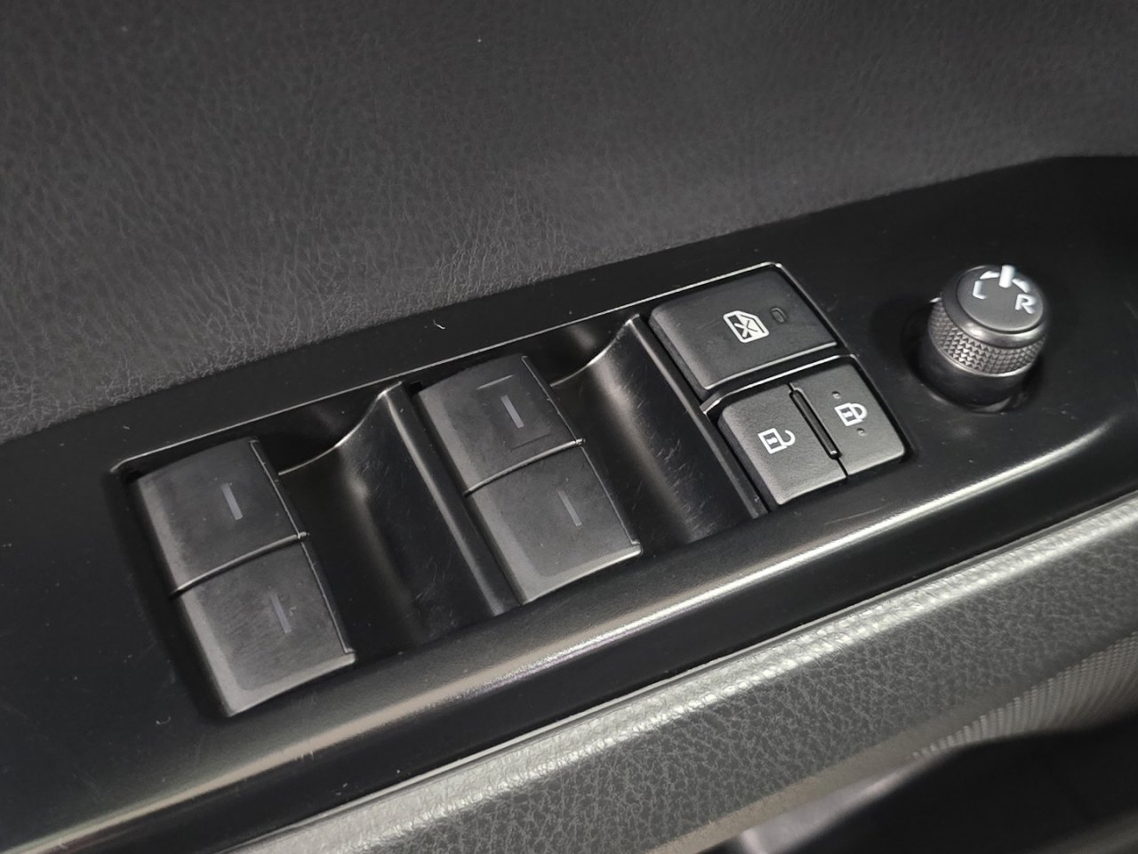 Certified 2025 Toyota Camry LE image 22