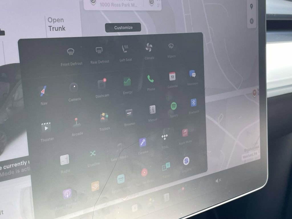 Used 2020 Tesla Model Y Long Range image 20