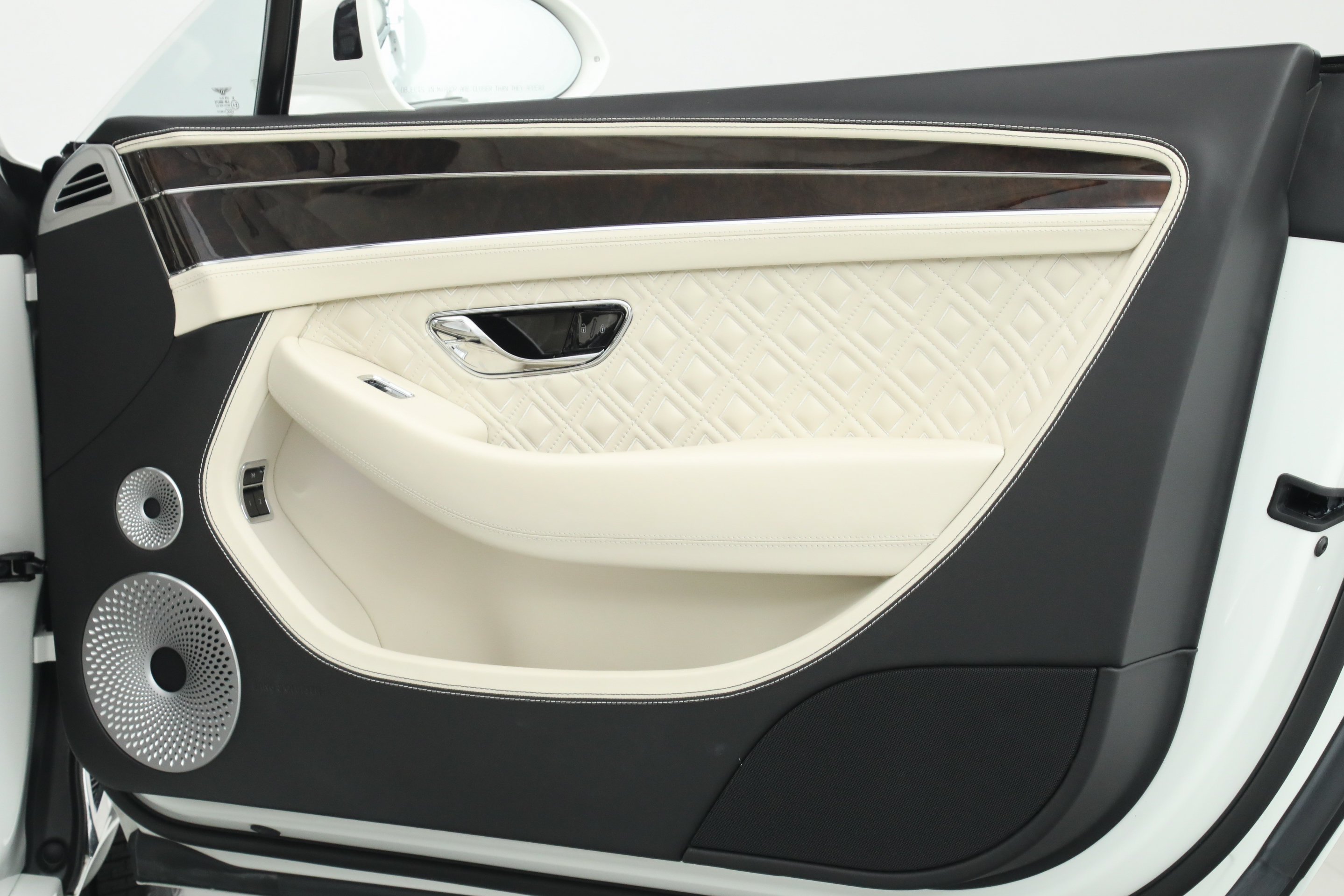 Used 2022 Bentley Continental GT AWD/4WD image 14