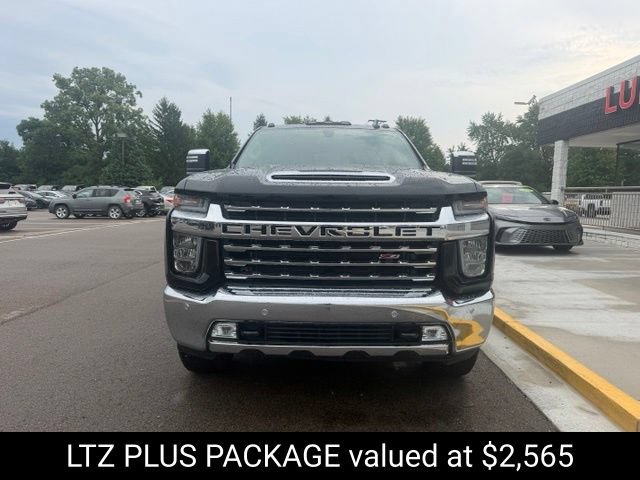 Used 2020 Chevrolet Silverado 2500 LTZ w/ LTZ Plus Package AWD/4WD image 3