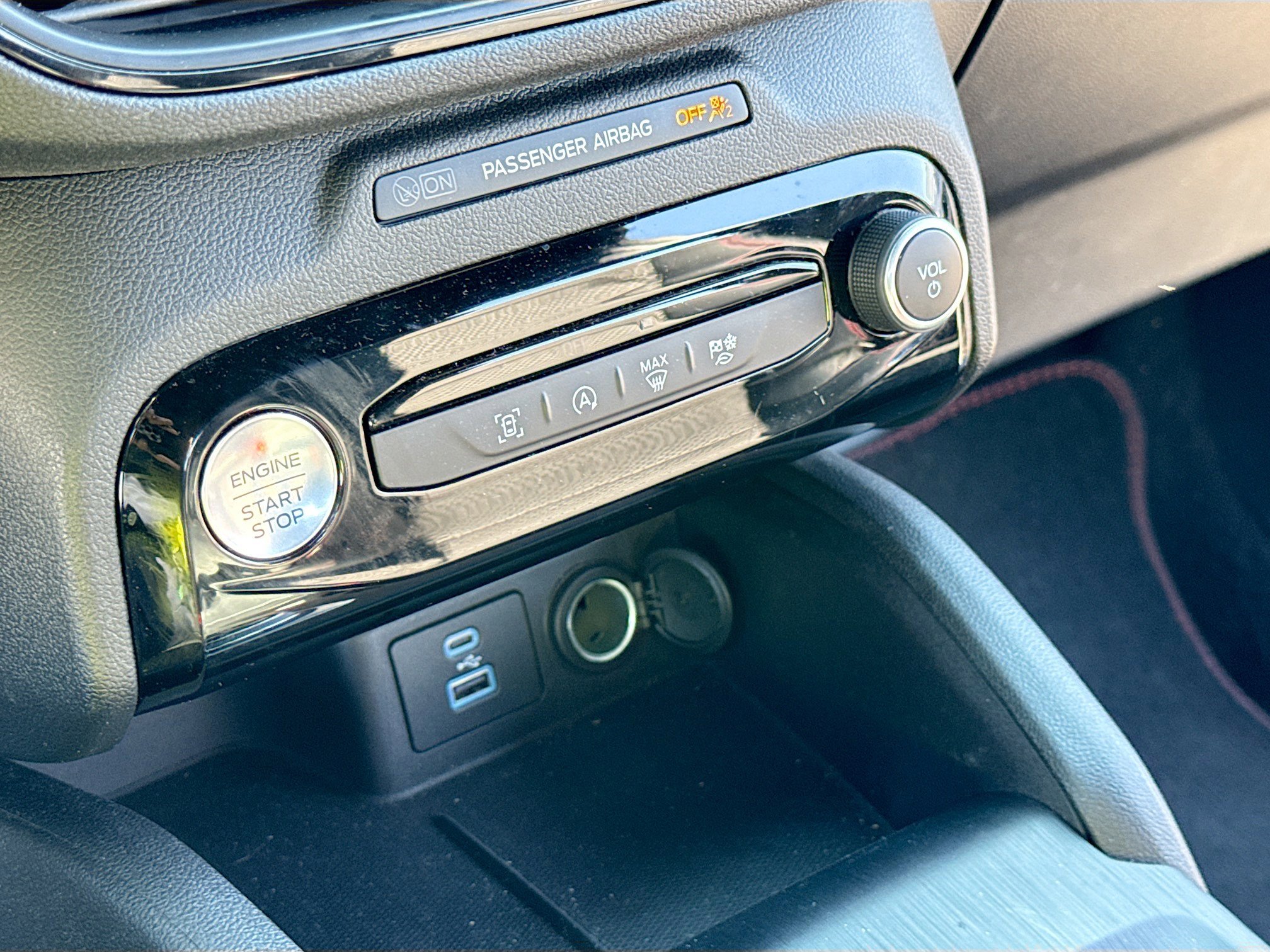 Used 2023 Ford Escape ST-Line w/ Tech Pack #1 image 10