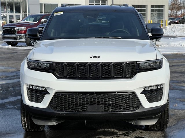 New 2025 Jeep Grand Cherokee Limited w/ Trailer Tow Package image 46