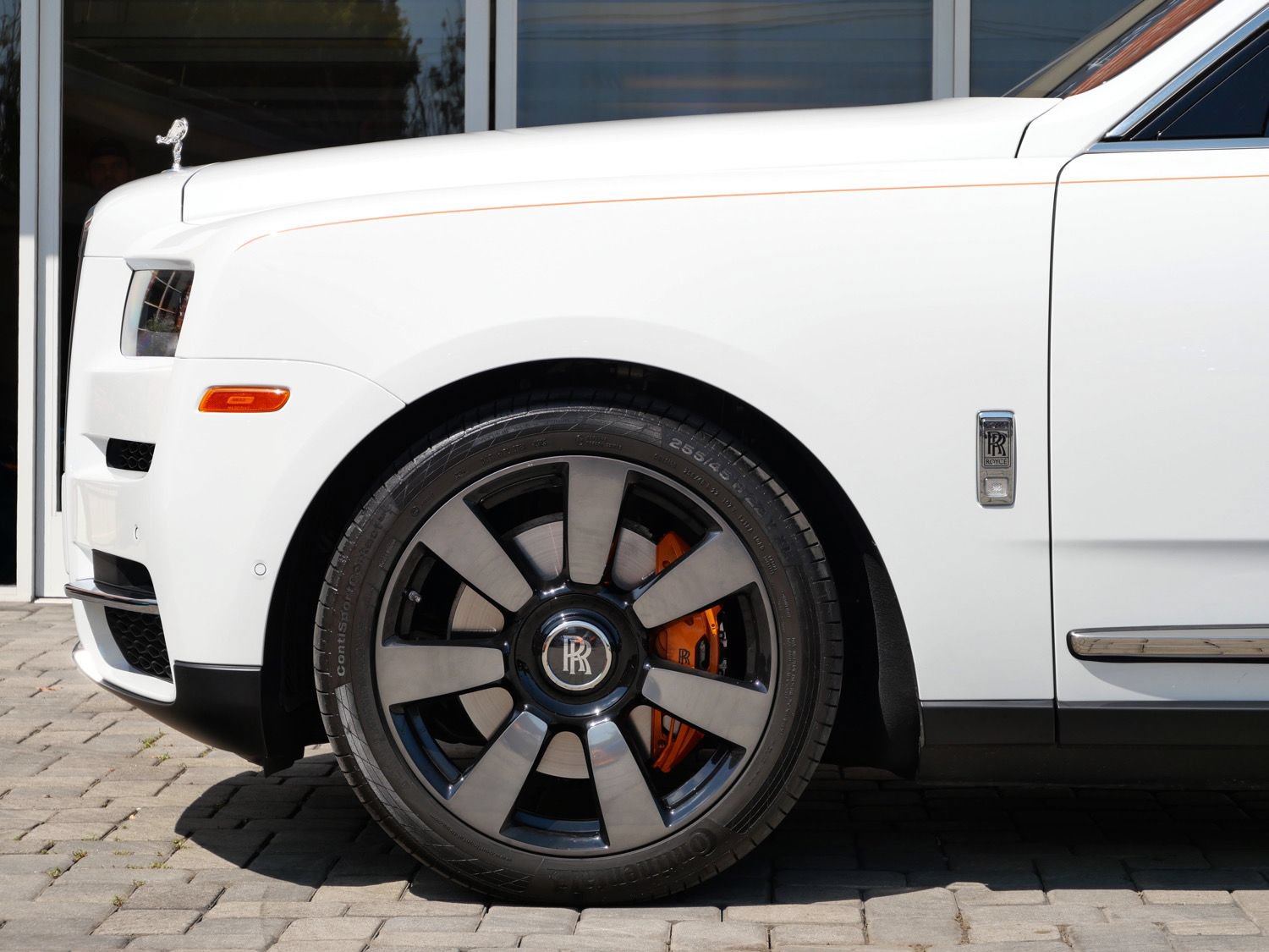Certified 2023 Rolls-Royce Cullinan w/ Cullinan Package AWD/4WD image 12