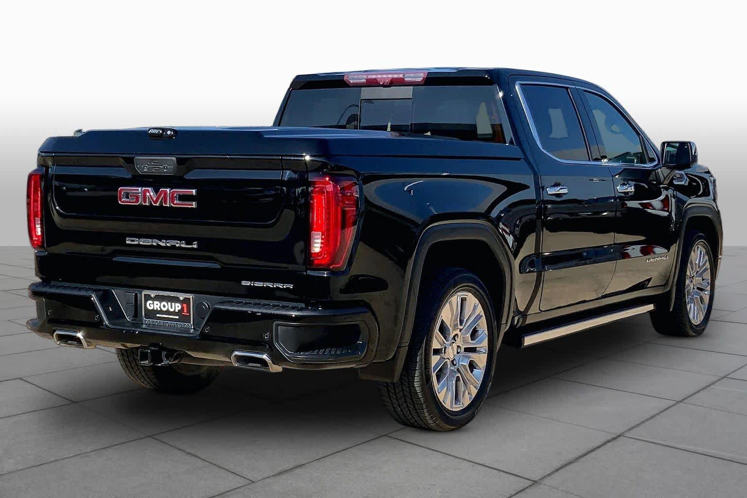 Used 2020 GMC Sierra 1500 Denali w/ Denali Ultimate Package AWD/4WD image 12