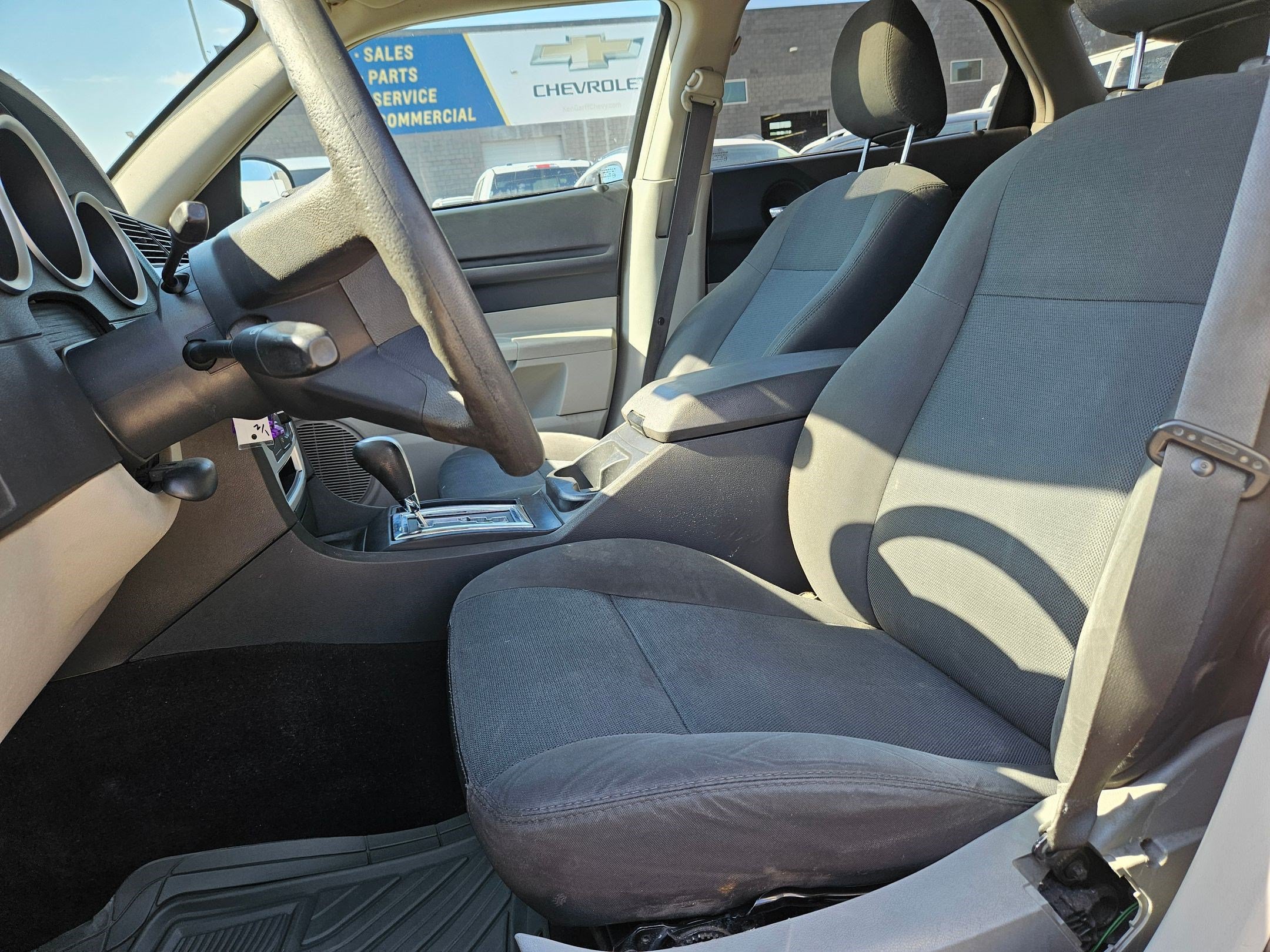 Used 2006 Dodge Magnum SXT RWD image 15