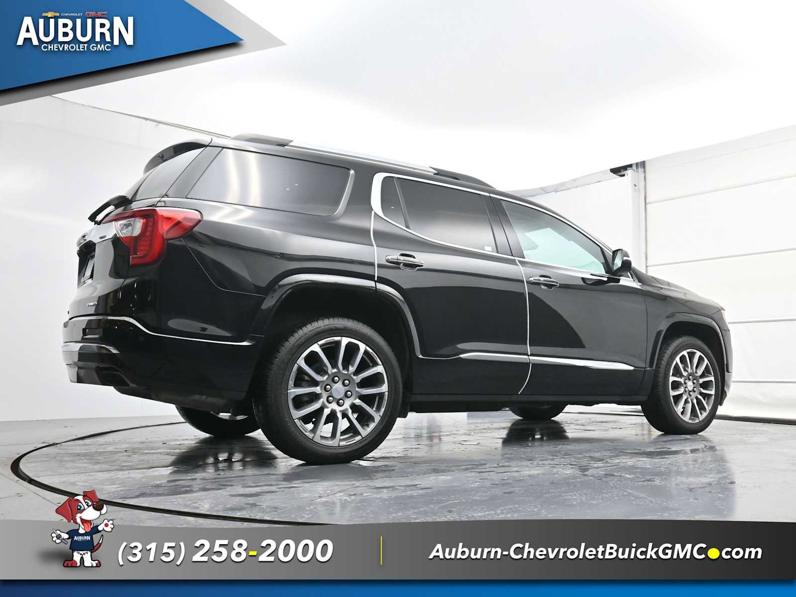 Used 2023 GMC Acadia Denali w/ Trailering Package image 23