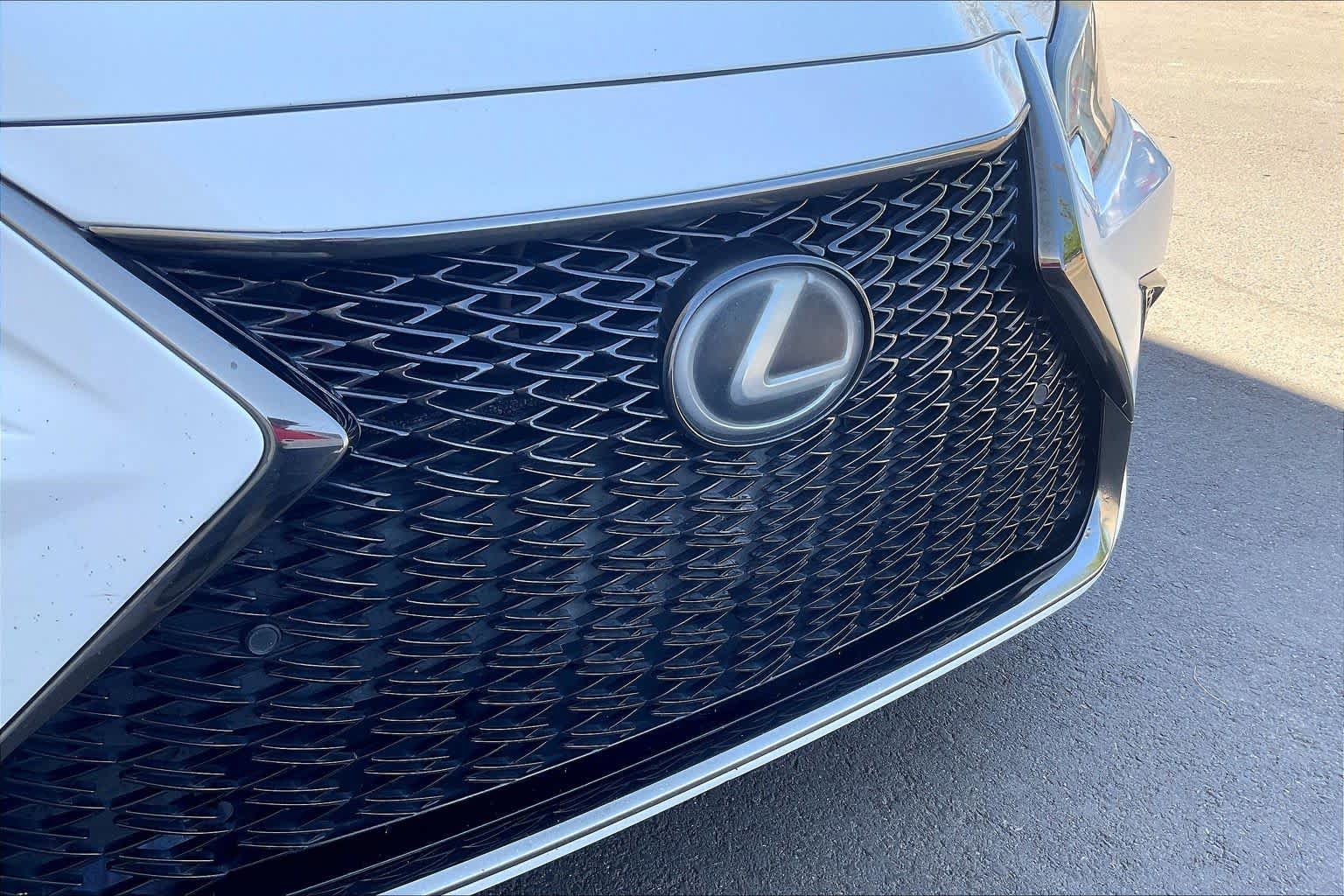 Used 2019 Lexus ES 350 F Sport w/ Accessory Package 2 image 29