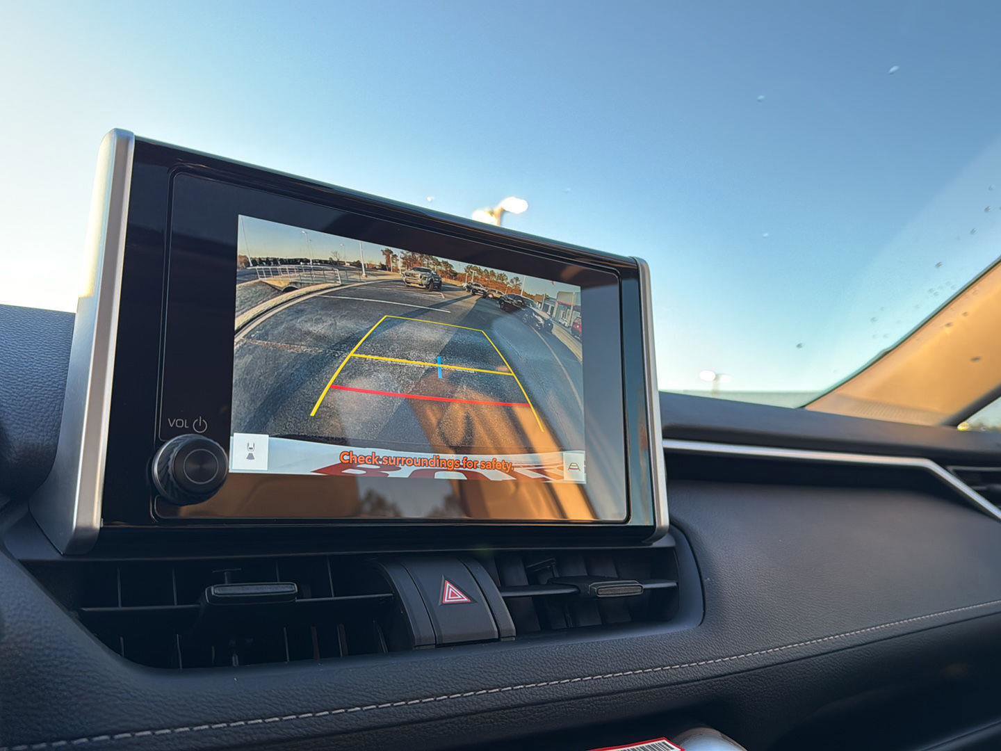 Used 2025 Toyota RAV4 XLE image 23