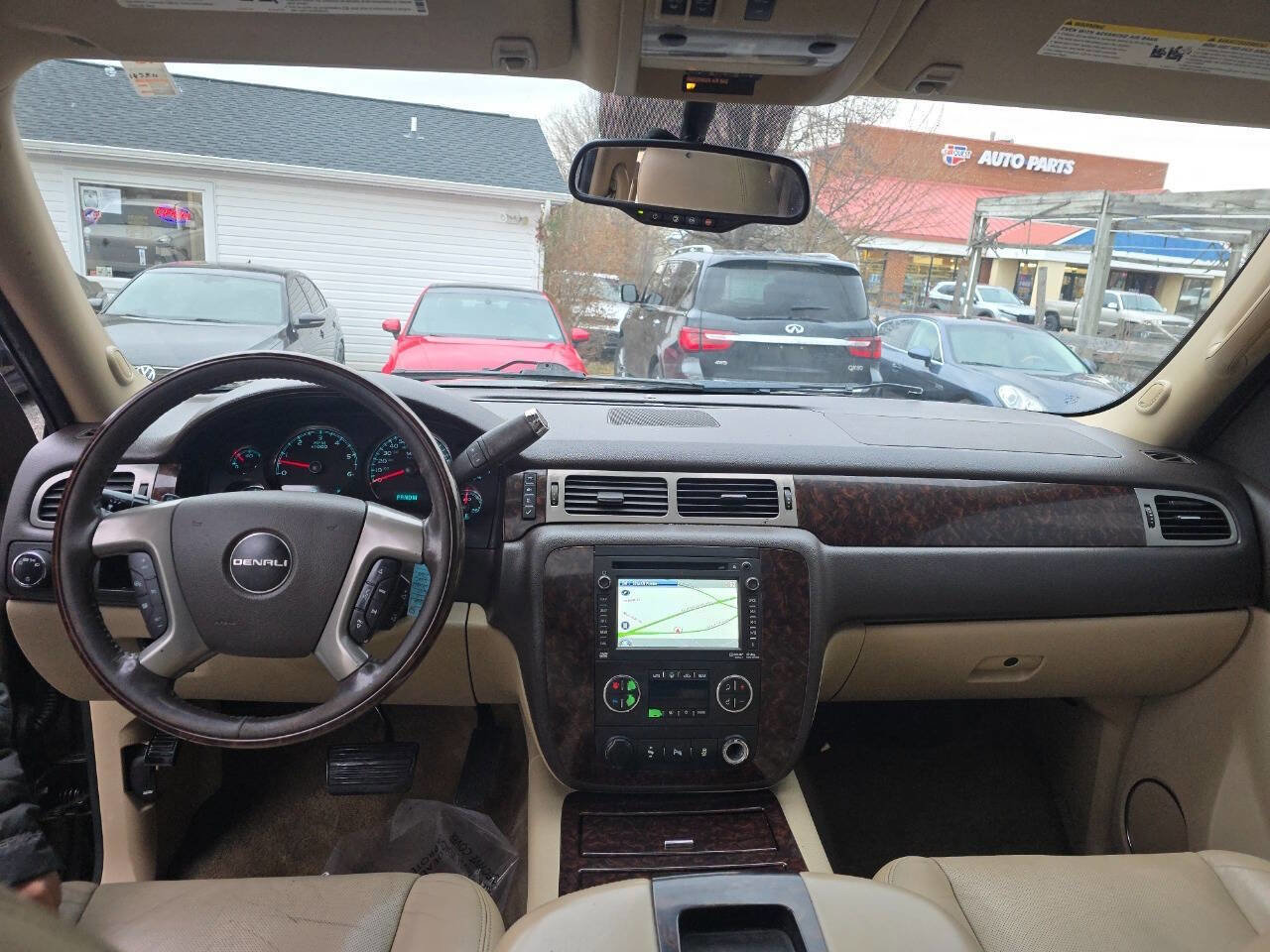 Used 2013 GMC Yukon Denali image 14