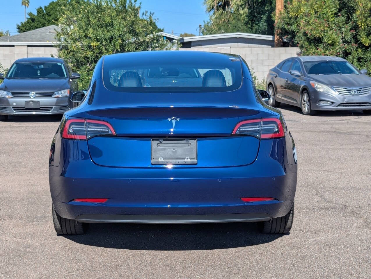Used 2019 Tesla Model 3 Standard Range RWD image 4