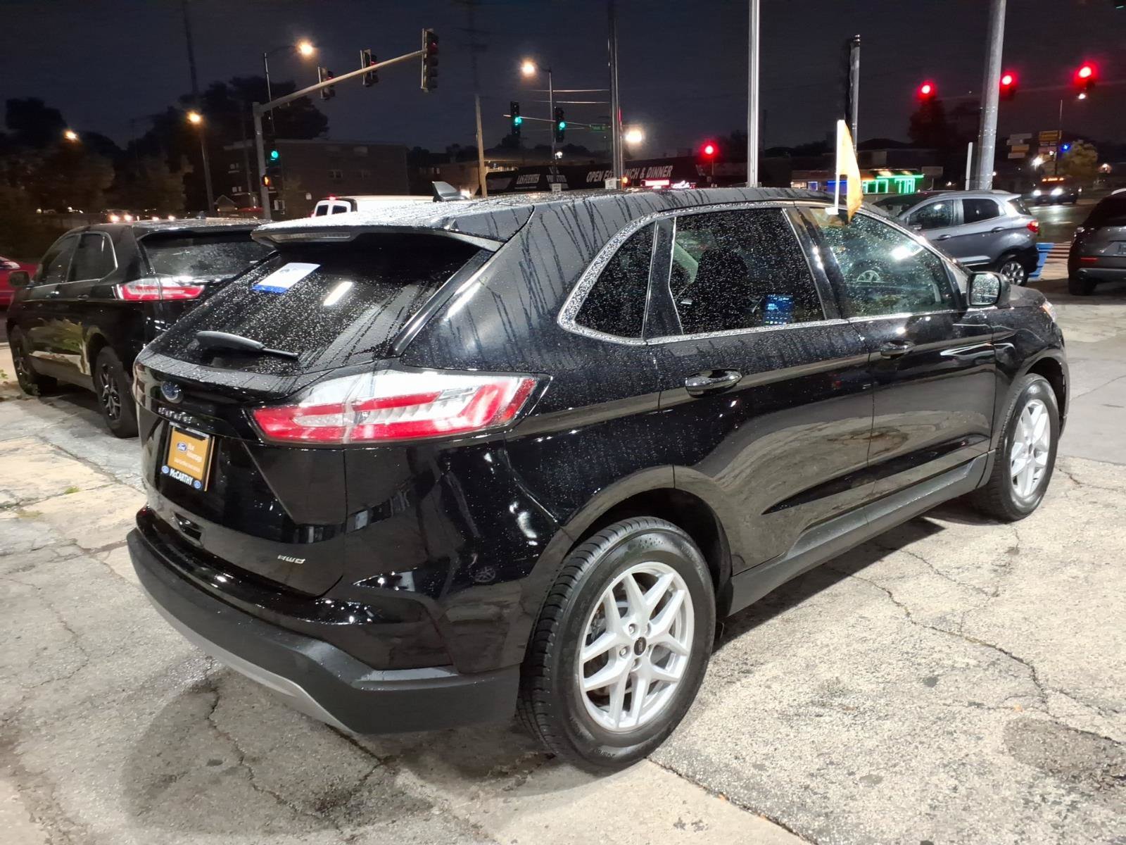 Certified 2024 Ford Edge SEL AWD/4WD image 3