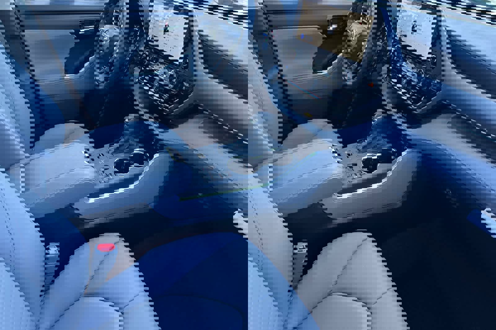 New 2026 Toyota Highlander XLE image 18