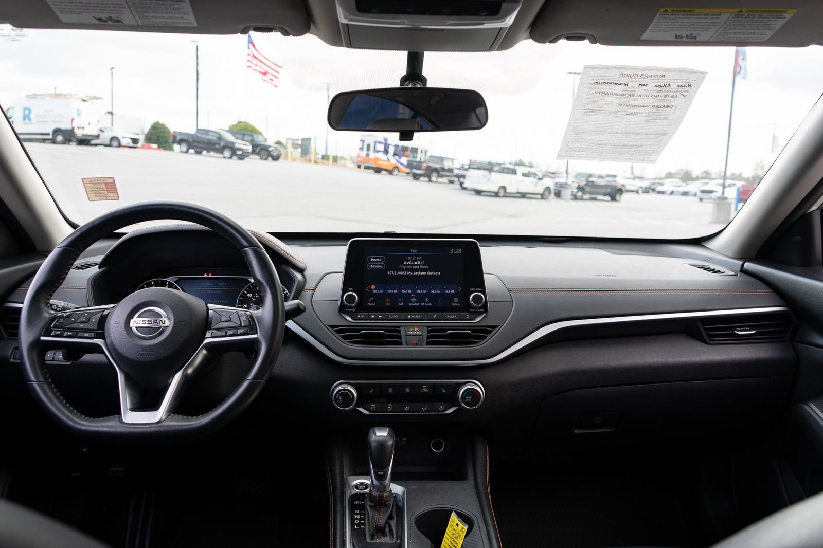 Used 2019 Nissan Altima 2.5 SR w/ SR Premium Package image 19