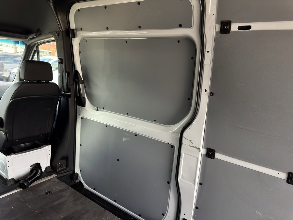 Used 2024 Mercedes-Benz Sprinter 2500 image 21