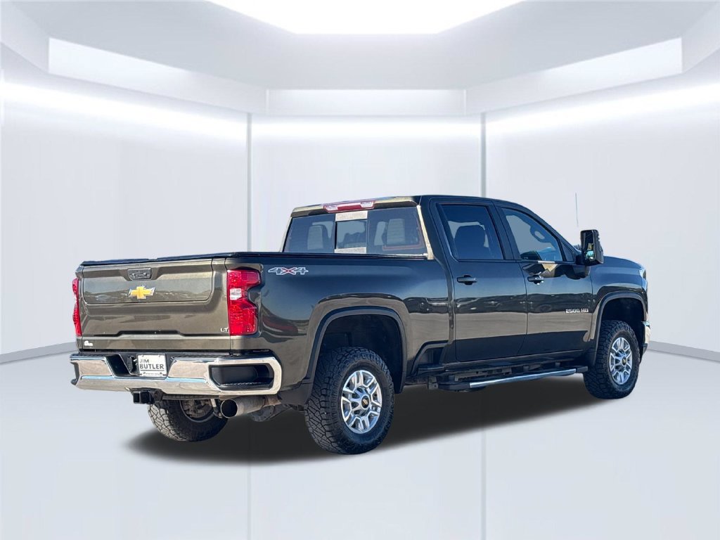 Used 2022 Chevrolet Silverado 2500 LT w/ Convenience Package AWD/4WD image 8